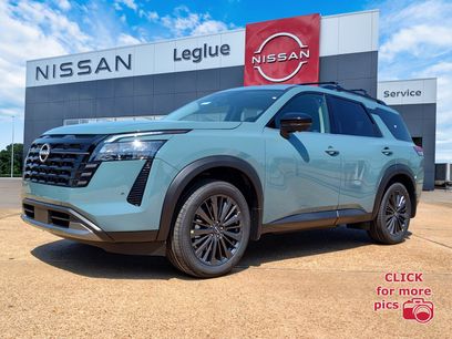 New 2026 Nissan Pathfinder SL w/ SL Premium Package