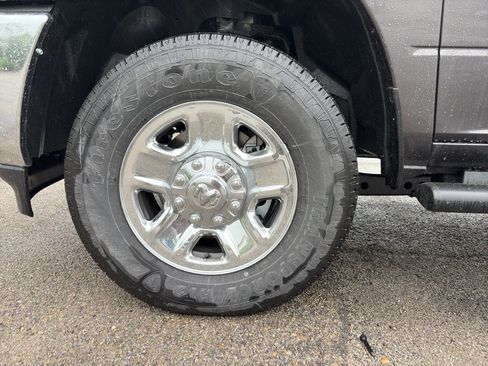New 2026 RAM 2500 Tradesman AWD/4WD image 9