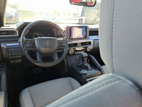 New 2026 Toyota Tacoma SR5 image 10