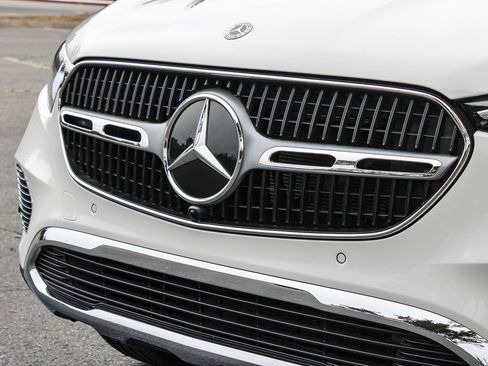 Certified 2026 Mercedes-Benz GLC 300 4MATIC image 6