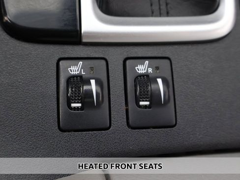 Used 2017 Toyota Highlander XLE image 8