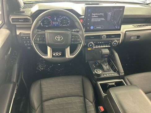 Used 2025 Toyota Tacoma TRD Sport w/ TRD Sport Premium Package AWD/4WD image 22