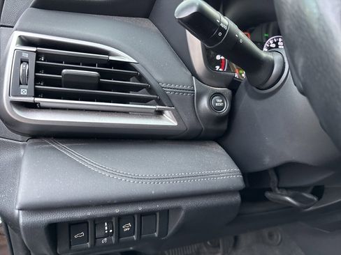 Used 2021 Subaru Outback Limited w/ Popular Package #2 image 12