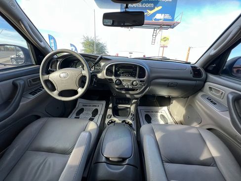 Used 2006 Toyota Sequoia Limited image 27