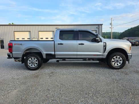Used 2024 Ford F350 XLT w/ 360-Degree Camera Package AWD/4WD image 4