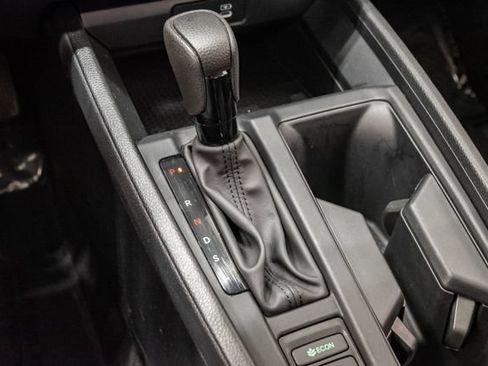 Used 2025 Honda Accord SE image 16