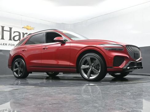 Used 2023 Genesis GV70 2.5T w/ Sport Prestige Package AWD/4WD image 2