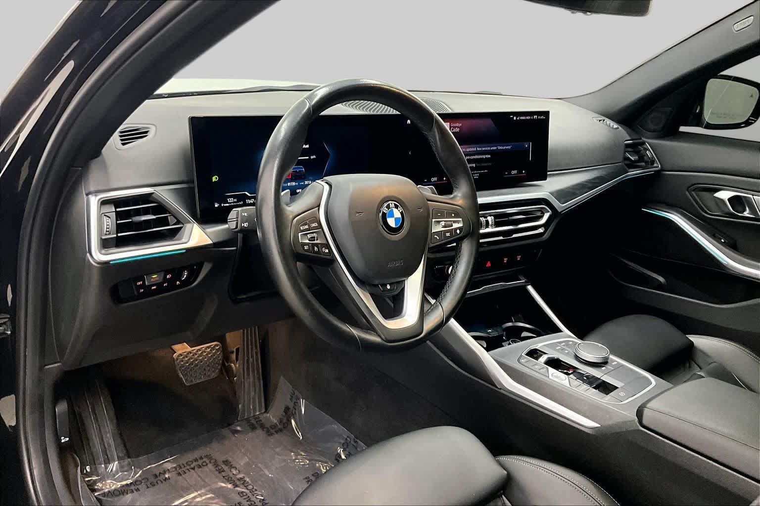 Used 2023 BMW 330i xDrive Sedan w/ Driving Assistance Package AWD/4WD image 17