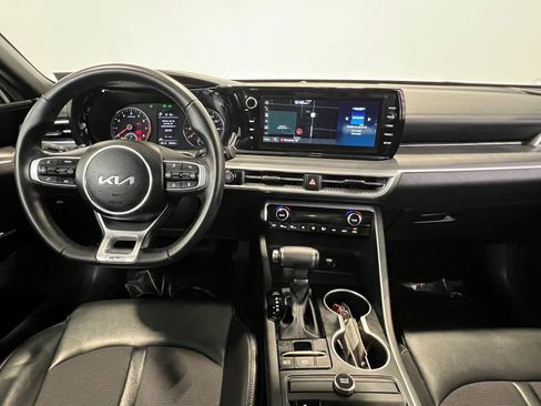 Used 2023 Kia K5 GT-Line image 17