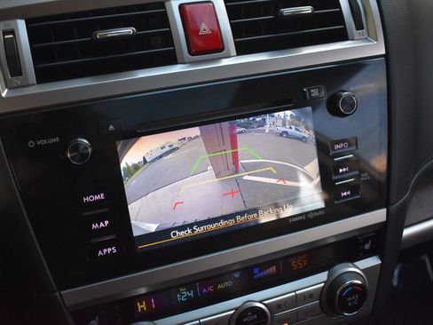 Used 2016 Subaru Outback 3.6R Limited image 19