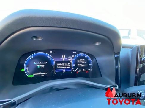New 2026 Toyota Camry XLE FWD image 32