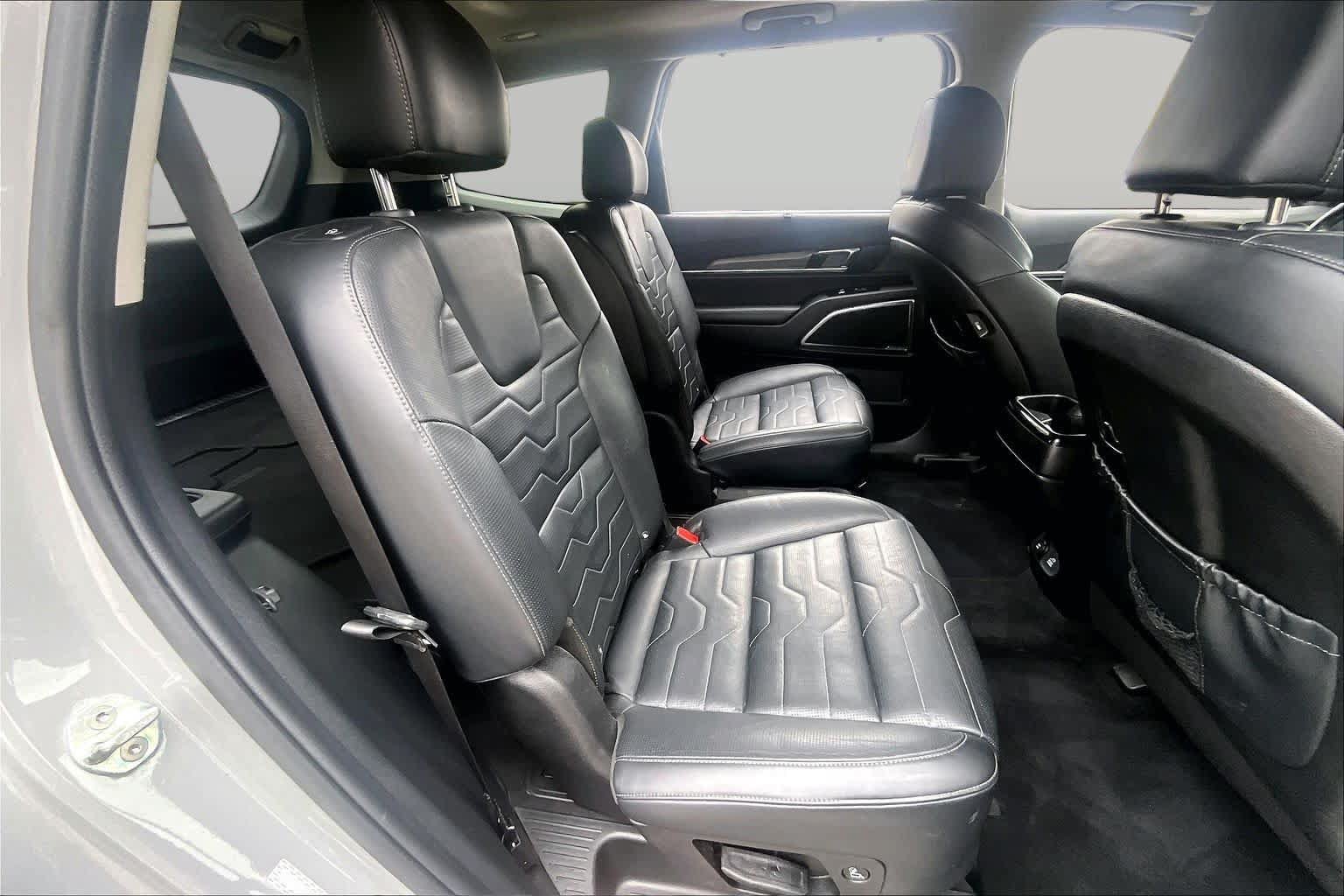 Used 2022 Kia Telluride SX w/ SX Prestige Package AWD/4WD image 21