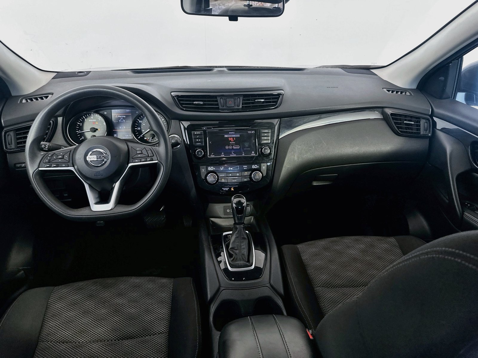 Used 2020 Nissan Rogue Sport SV AWD/4WD image 19