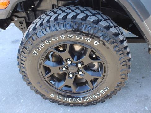 Used 2020 Jeep Wrangler Unlimited Sport image 11