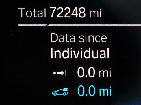 Used 2022 BMW 330e w/ Driving Assistance Package image 32