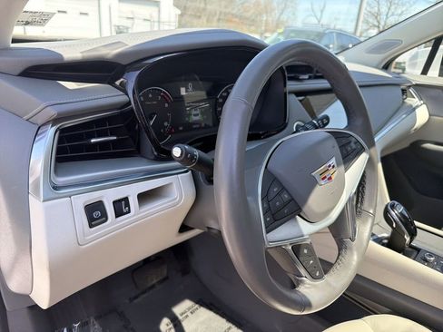 Used 2024 Cadillac XT5 Premium Luxury image 20