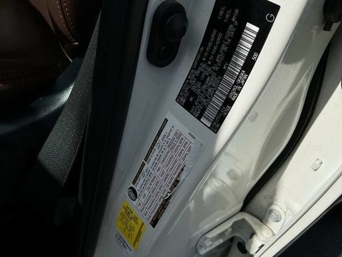 Used 2023 Toyota 4Runner Limited RWD image 10