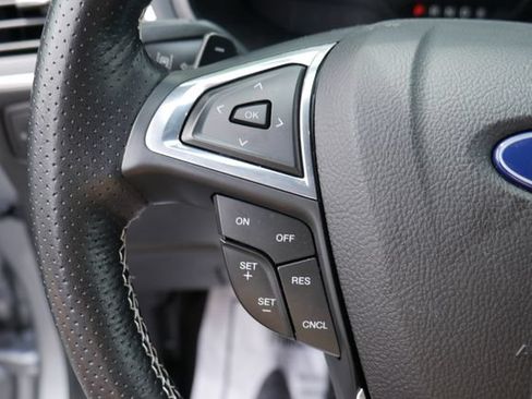 Used 2023 Ford Edge ST AWD/4WD image 17