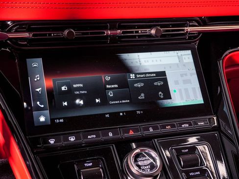 Used 2024 Aston Martin DB12 Coupe image 28