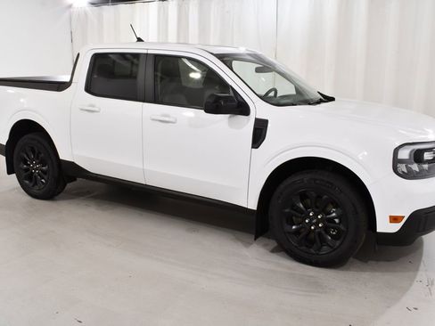 Used 2024 Ford Maverick Lariat w/ Black Appearance Package FWD image 5