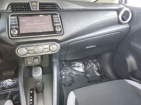 Certified 2025 Nissan Versa S w/ Trunk Package image 16