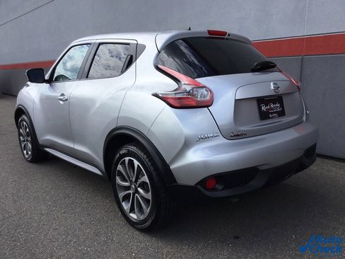 Used 2017 Nissan Juke SV image 8