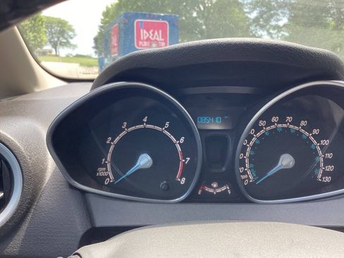 Used 2014 Ford Fiesta SE FWD image 13