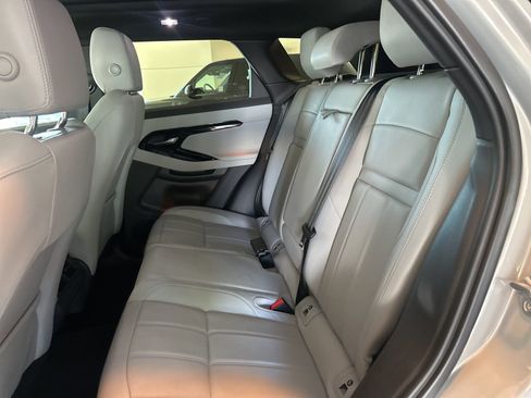 Used 2026 Land Rover Range Rover Evoque S image 12