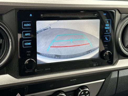 Used 2019 Toyota Tacoma SR5 image 21