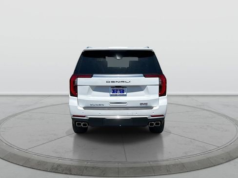 New 2026 GMC Yukon Denali w/ Advanced Technology Package AWD/4WD image 7