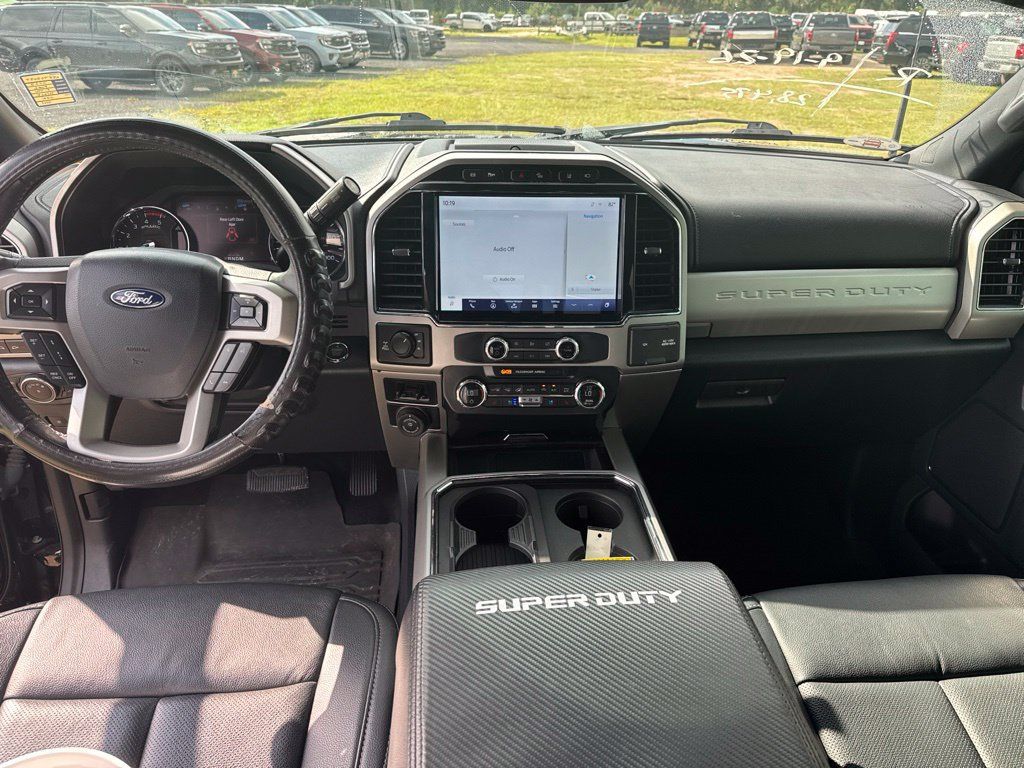 Used 2022 Ford F350 Lariat w/ Tremor Off-Road Package AWD/4WD image 12
