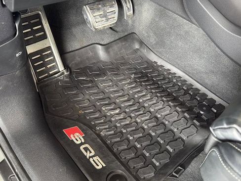 Used 2021 Audi SQ5 Premium Plus w/ Premium Plus Package image 25