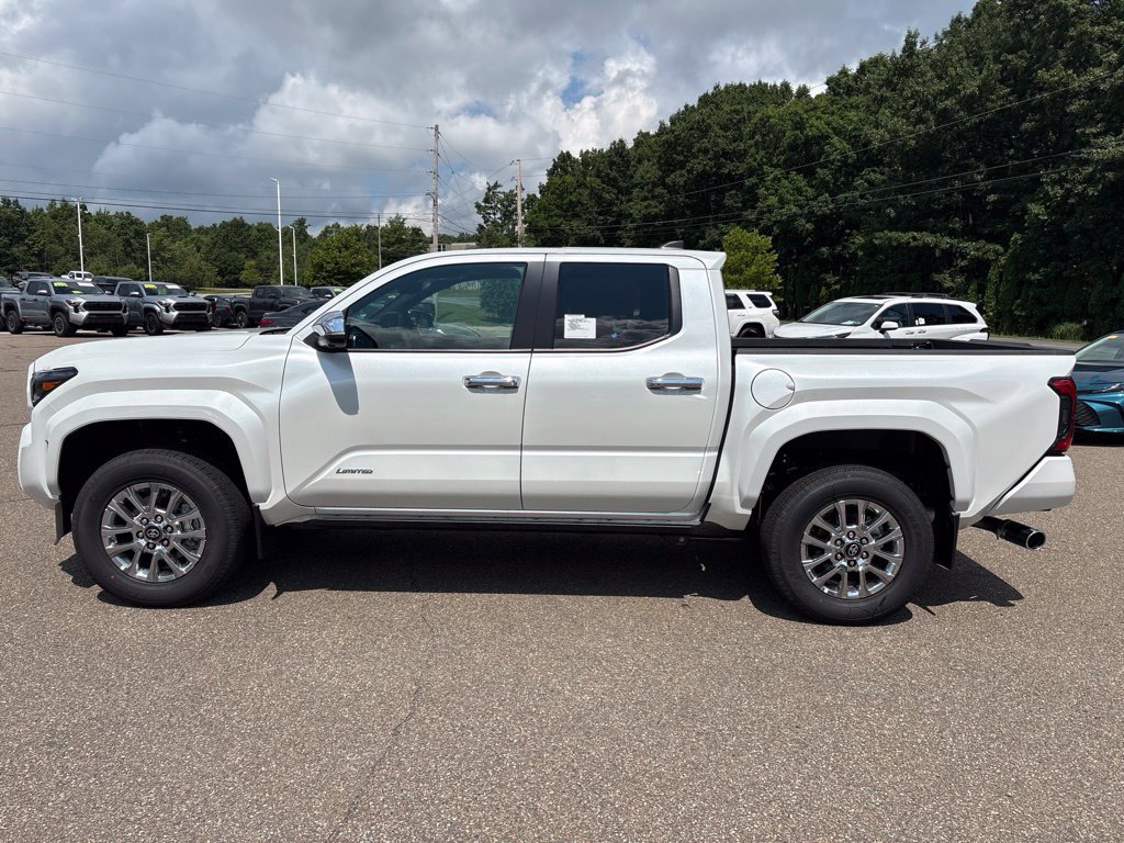 Used 2026 Toyota Tacoma Limited AWD/4WD image 3
