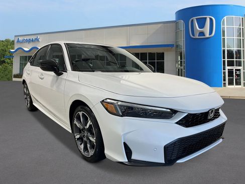 New 2025 Honda Civic Sport Touring image 9