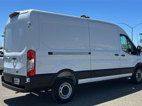 New 2026 Ford Transit 250 148 Medium Roof RWD image 3