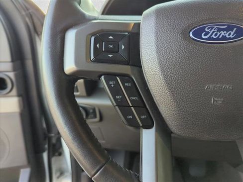 Used 2021 Ford Expedition XLT image 13