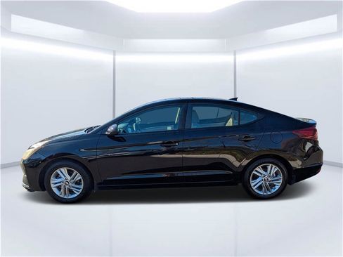 Used 2019 Hyundai Elantra SEL image 6