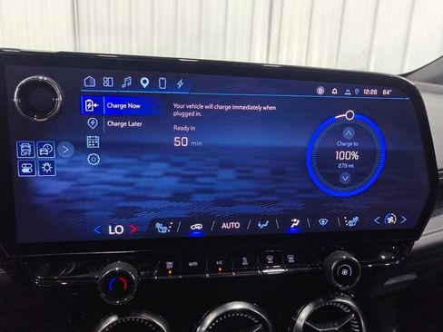 Used 2024 Chevrolet Blazer EV LT AWD/4WD image 37