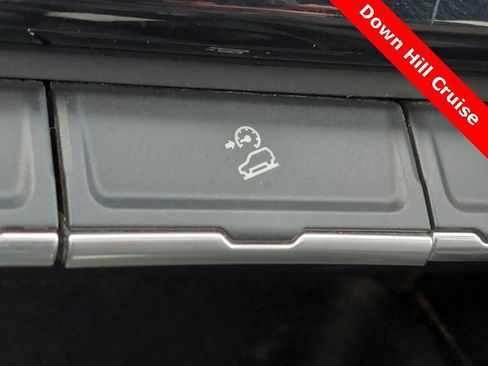 Used 2023 GMC Sierra 1500 AT4 w/ AT4 Preferred Package image 26