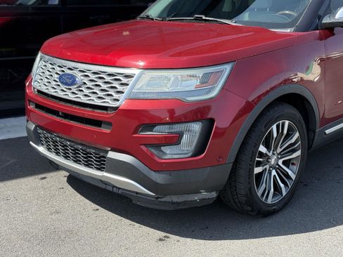 Used 2016 Ford Explorer Platinum image 6