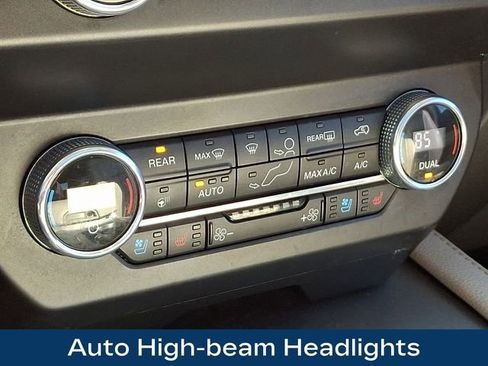 Used 2021 Ford Expedition XLT image 22