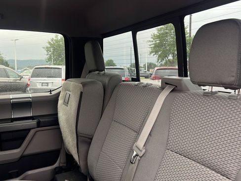 Used 2016 Ford F150 XLT w/ Equipment Group 302A Luxury AWD/4WD image 16
