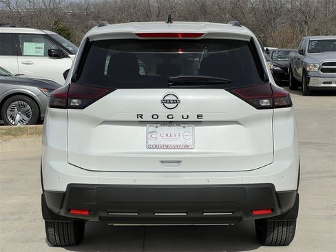 New 2026 Nissan Rogue SV image 5