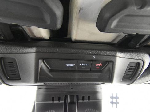 Used 2025 Jeep Wrangler Unlimited Rubicon 4xe AWD/4WD image 50