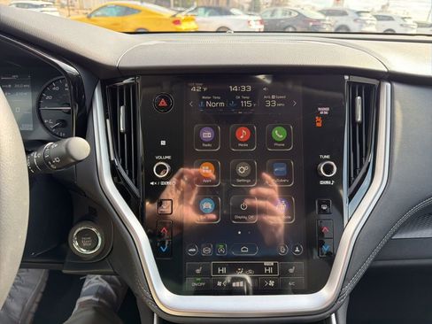 Certified 2025 Subaru Outback Premium image 33