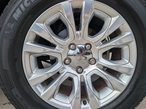 Used 2017 RAM 1500 Laramie Longhorn AWD/4WD image 8