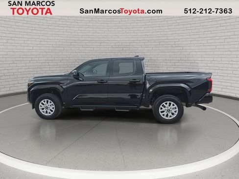 Used 2025 Toyota Tacoma SR5 image 8