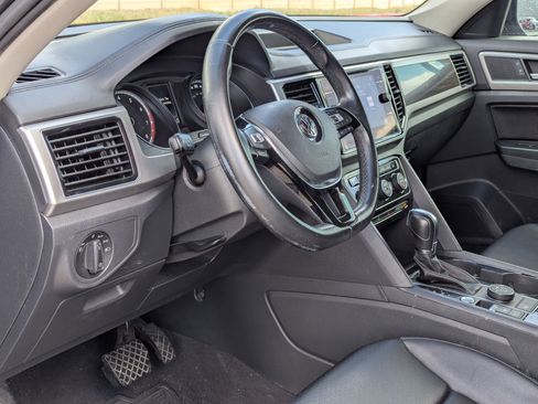 Used 2018 Volkswagen Atlas SEL image 12