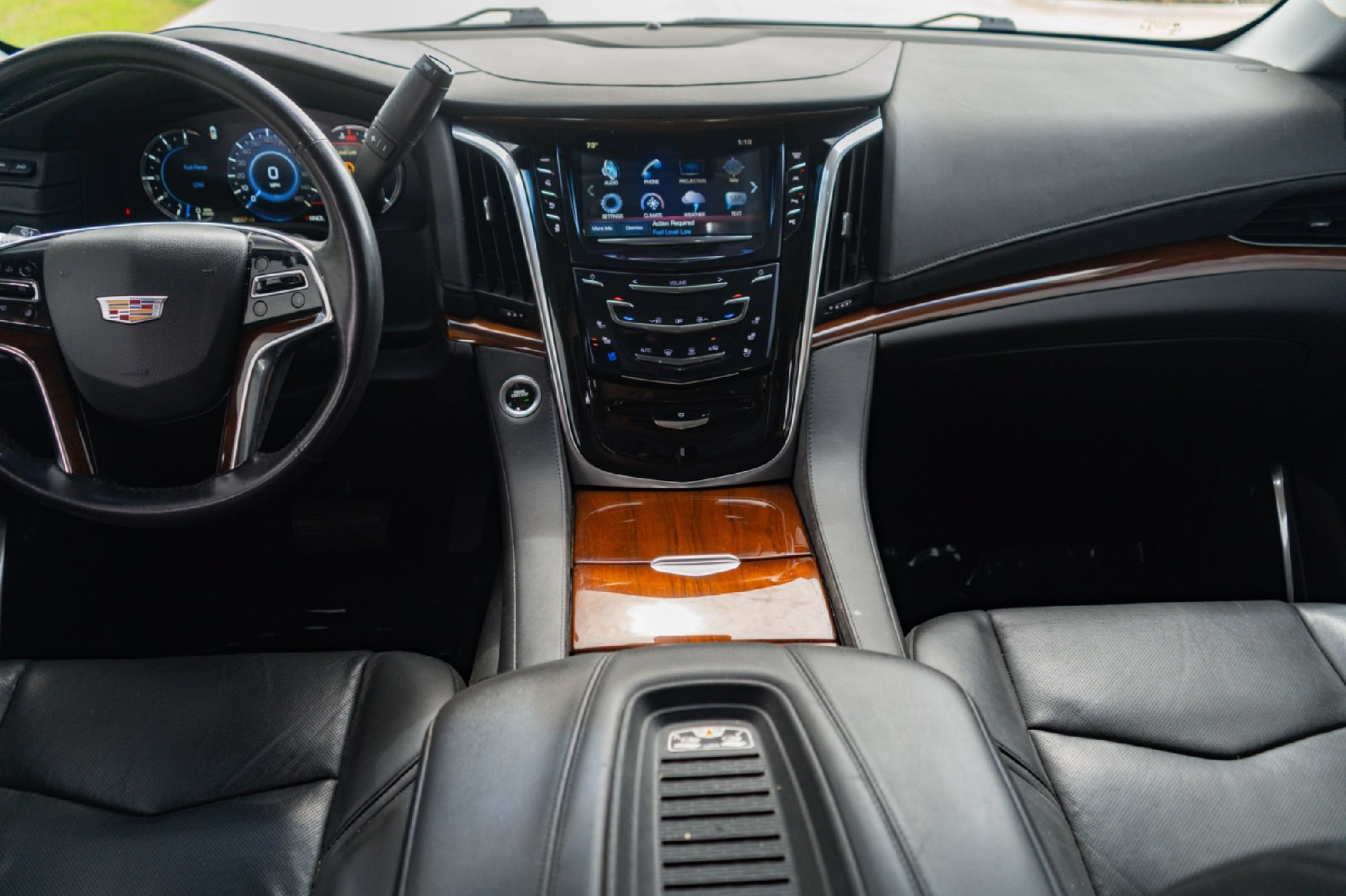Used 2020 Cadillac Escalade Luxury RWD image 20