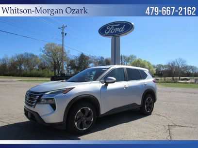 Used 2024 Nissan Rogue SV